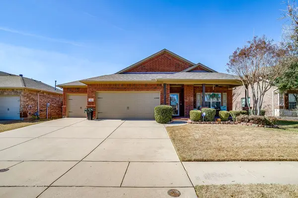 5843 Candlelight Lane, Grand Prairie, TX 75052