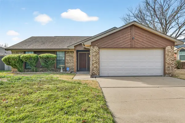 424 Benjamin Lane, Arlington, TX 76002