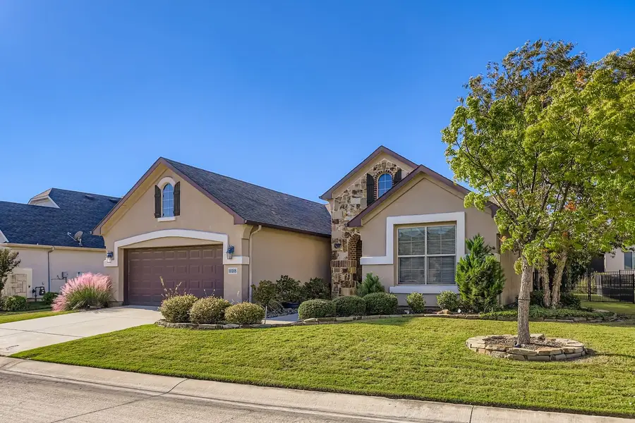 10108 Sandhurst Drive, Denton, TX 76207 - #2