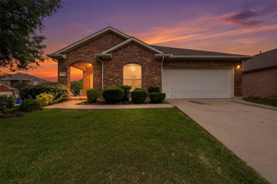 4524 Oakgrove Lane, Sachse, TX 75048 - #2