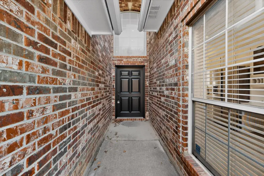 714 Ashbrook Court, Euless, TX 76039 - #3