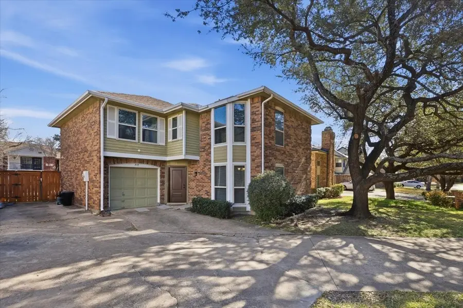 315 Stoneledge Drive, Irving, TX 75063 - #2