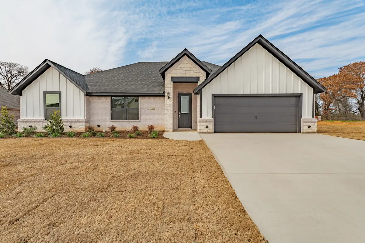 400 Sun Flower Court, Tolar, TX 76476 - #1