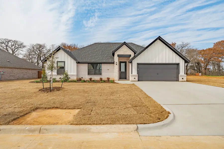 400 Sun Flower Court, Tolar, TX 76476 - #2