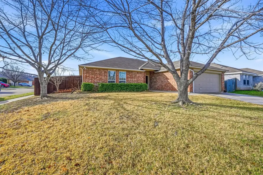 501 Nathan Street, Saginaw, TX 76179 - #2