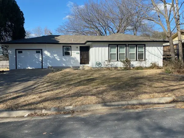 3550 Binyon Street, Fort Worth, TX 76133