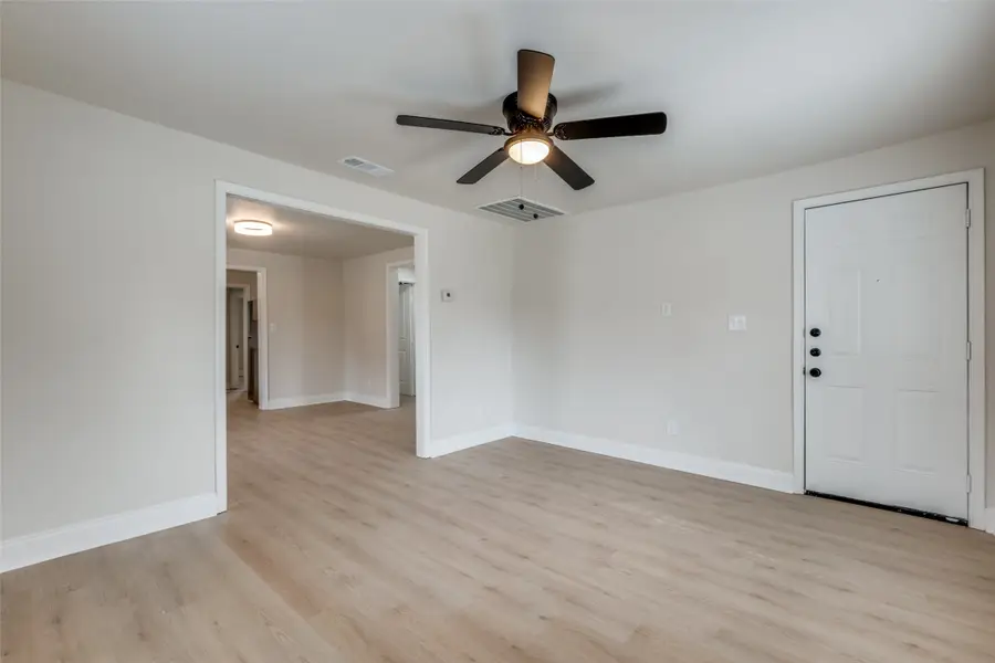 2415 Dathe Street, Dallas, TX 75215 - #3