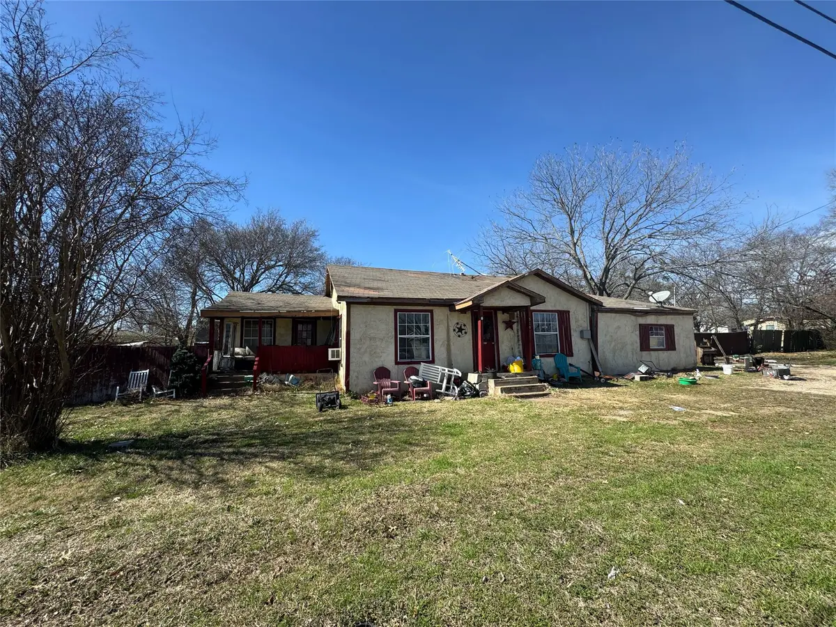 510 S Pecan Street, Bells, TX 75414 - #1