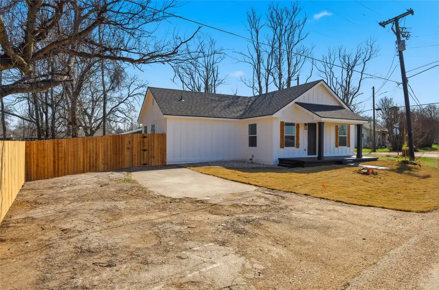 3701 Katy Lane, Bellmead, TX 76705 - #2