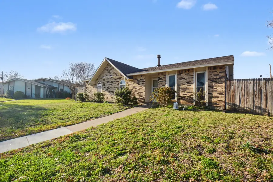 750 Greenhill Lane, Grand Prairie, TX 75052 - #3