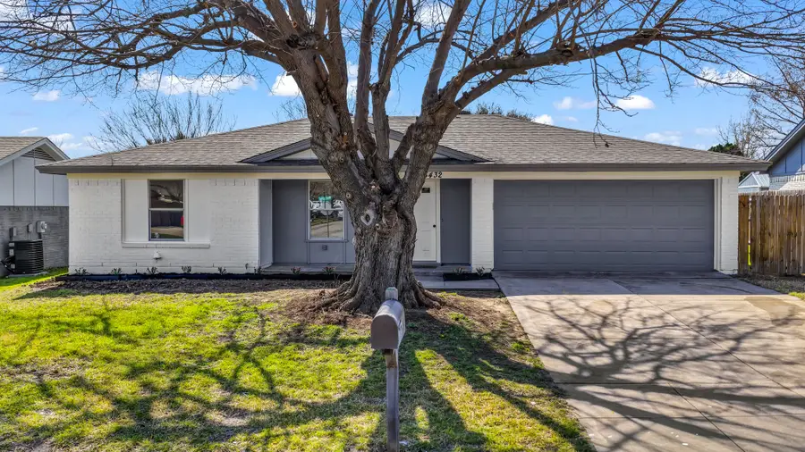 3432 Woodbridge Drive, Forest Hill, TX 76140 - #3