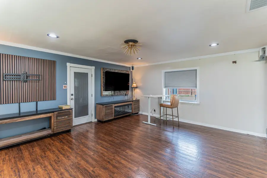 1603 W 4th Street, Irving, TX 75060 - #3