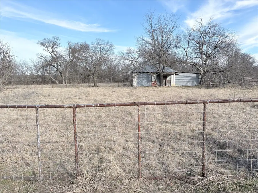 301 A Withers Road, Mineral Wells, TX 76067 - #2
