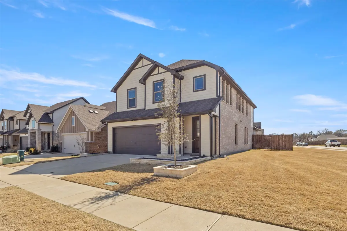 551 Ruthye Lane, Pilot Point, TX 76258 - #1