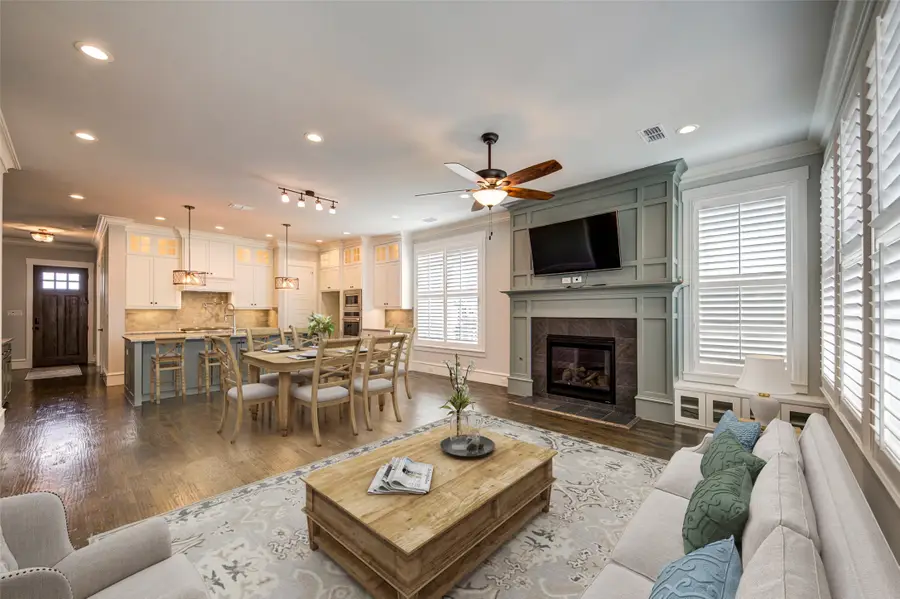 208 S Benge Street, McKinney, TX 75069 - #3