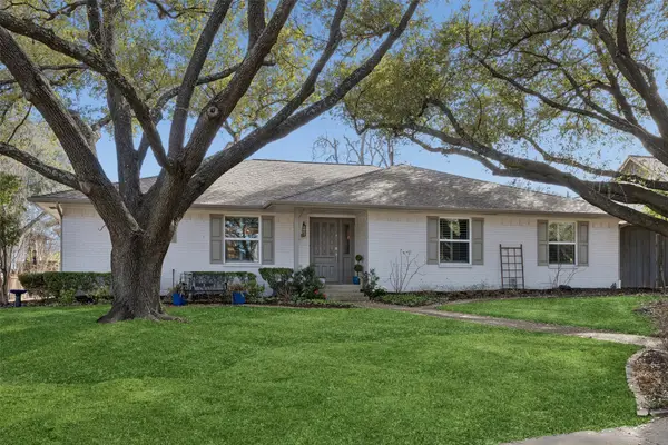 6520 Mercedes Avenue, Dallas, TX 75214