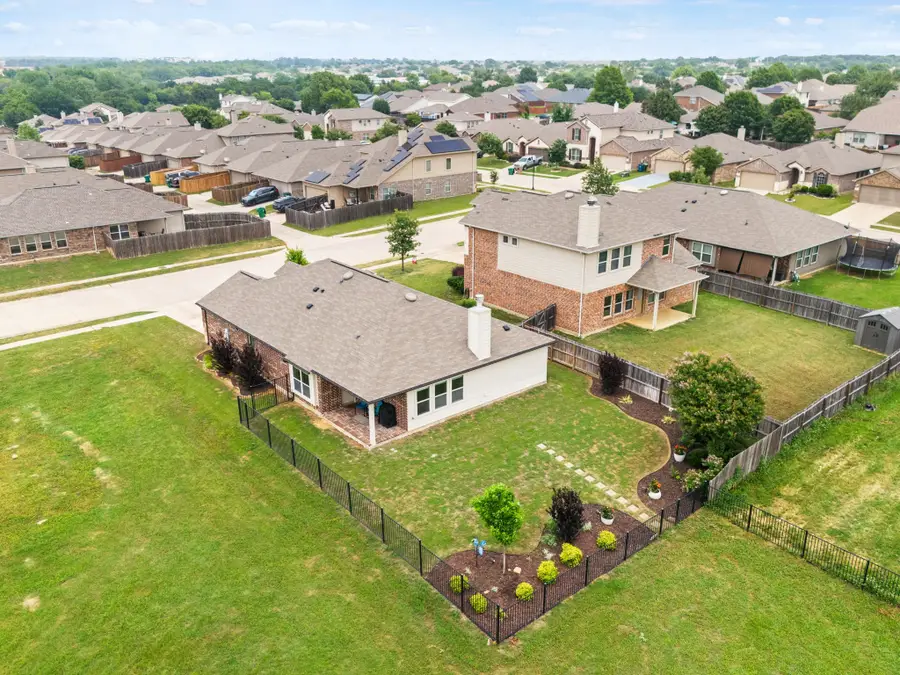 8400 Sioux Trail, Aubrey, TX 76227 - #2