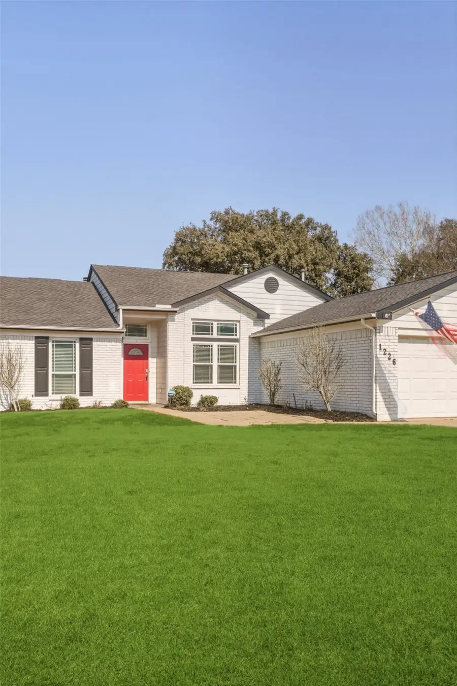 1226 Eaton, Grapevine, TX 76051 - #2