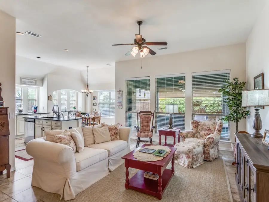 504 Glen Cove Court, Mansfield, TX 76063 - #3