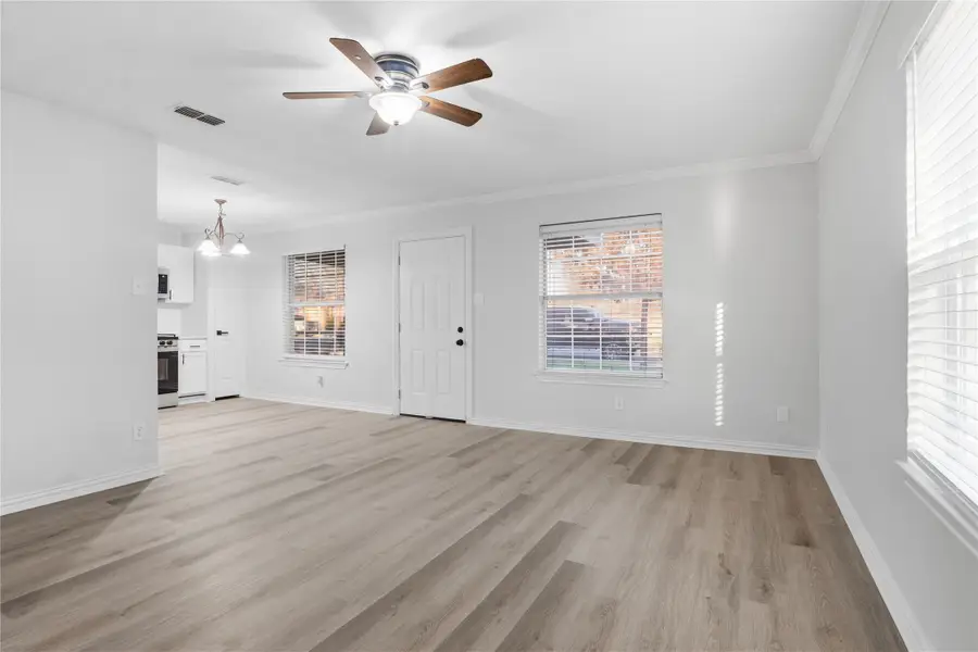 734 Pangburn Street, Grand Prairie, TX 75051 - #2