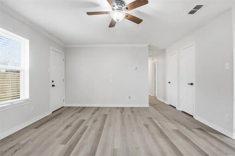 734 Pangburn Street, Grand Prairie, TX 75051 - #3