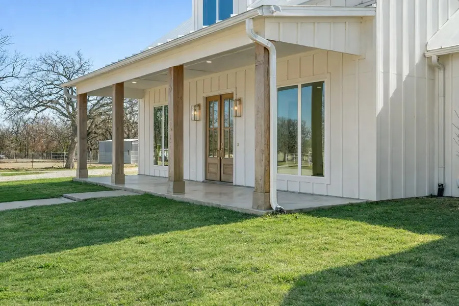 1326 Lynch Crossing Boulevard, Whitesboro, TX 76273 - #2