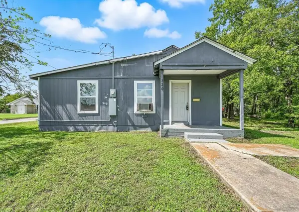 320 T A Carroll Avenue, Corsicana, TX 75110