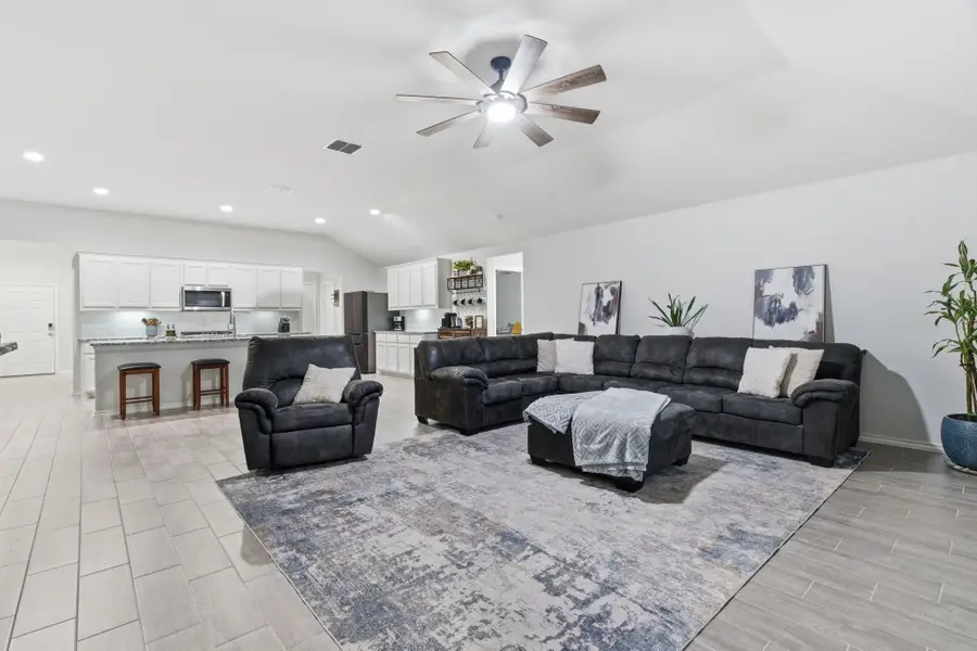 437 Falcon Way, Azle, TX 76020 - #2