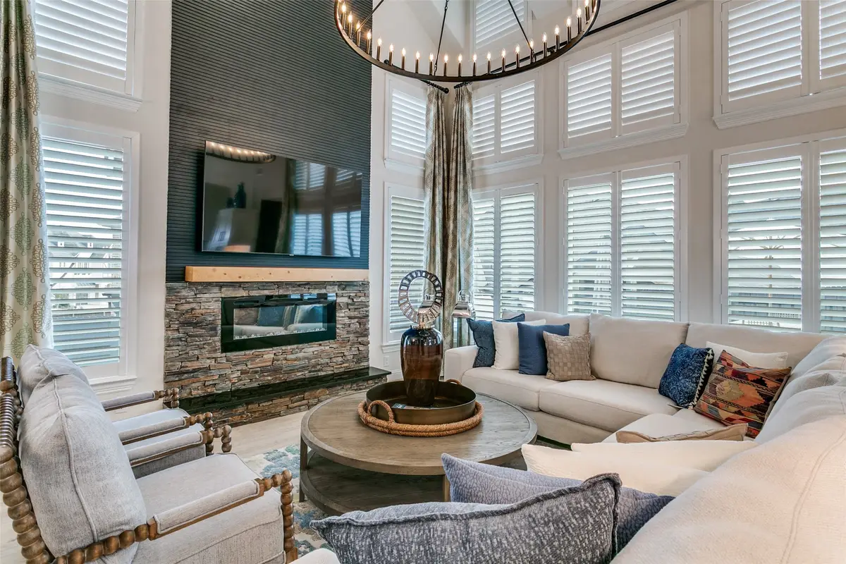 2411 Perdue Avenue, Irving, TX 75062 - #1