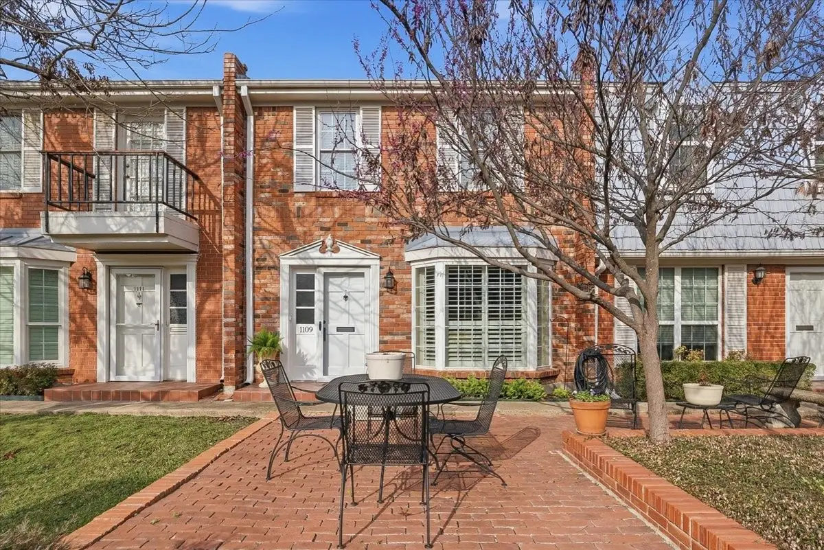 1109 Roaring Springs Road #1109, Fort Worth, TX 76114 - #1