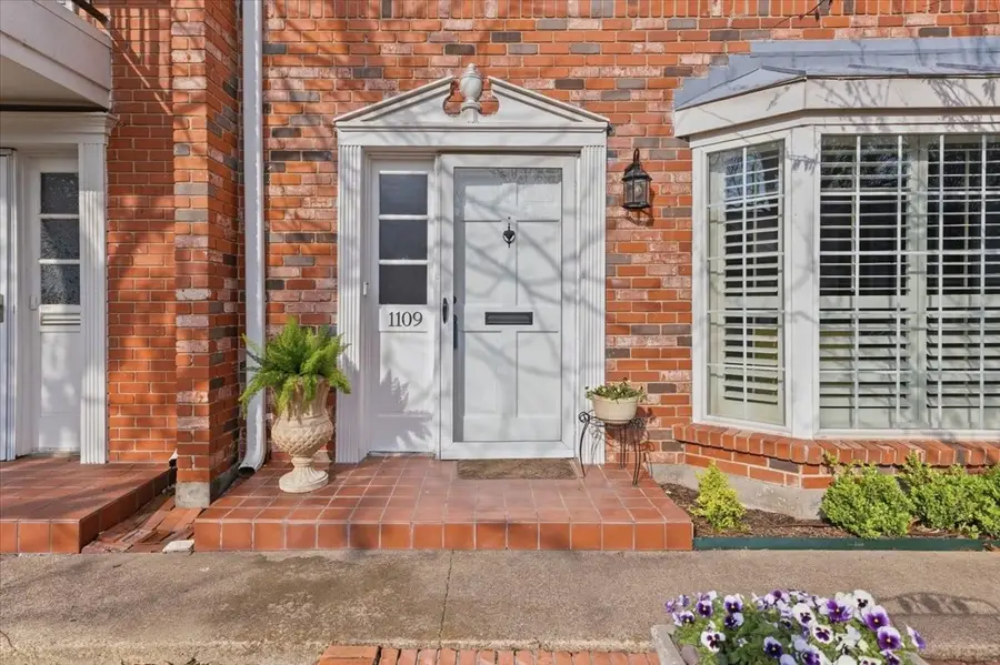 1109 Roaring Springs Road #1109, Fort Worth, TX 76114 - #3