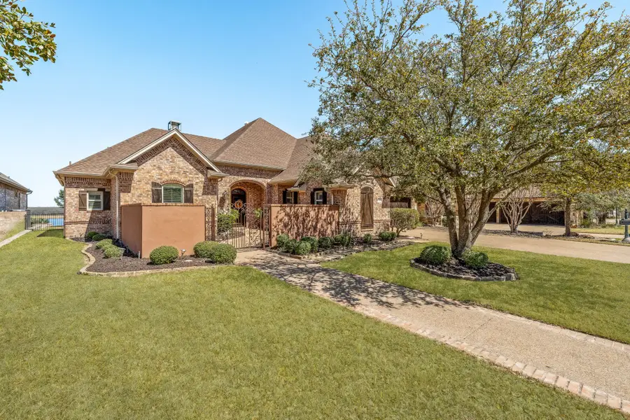 4204 Bluff View Drive, Granbury, TX 76048 - #2