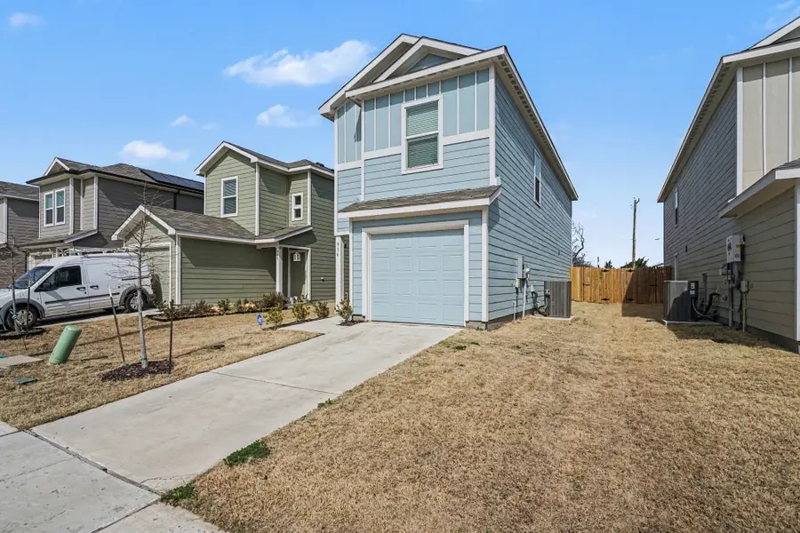 916 Grebe Drive, Princeton, TX 75407 - #2