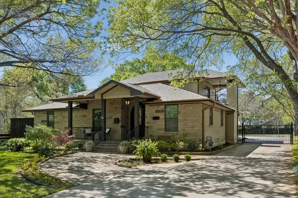 1572 Stemmons Avenue, Dallas, TX 75208