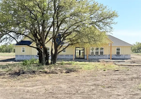 2020 Collin Street, Weatherford, TX 76085