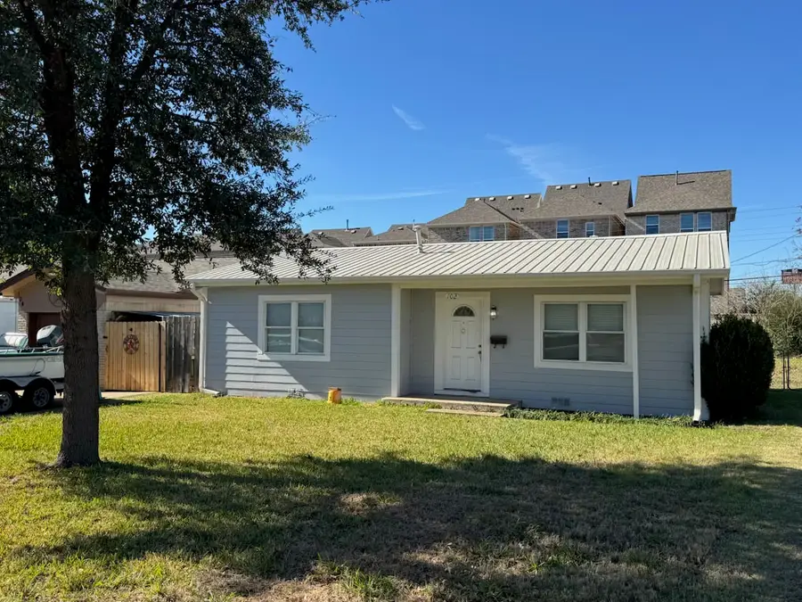 102 S Sheppard Drive, Euless, TX 76040 - #2