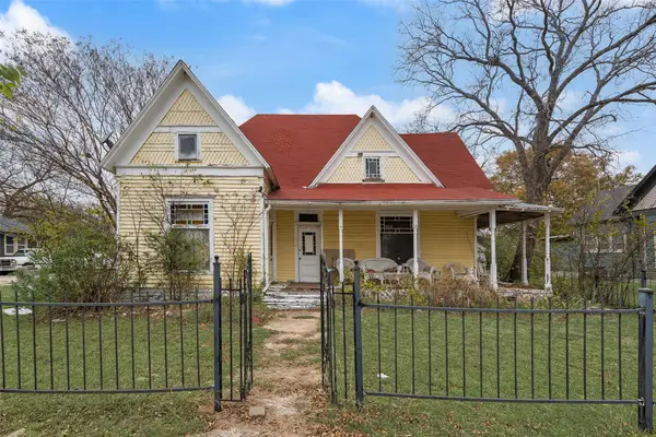 309 Poplar Street, Italy, TX 76651