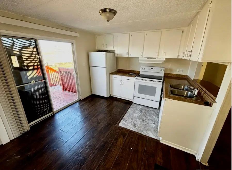 5700 Texas Street, Joshua, TX 76058 - #3