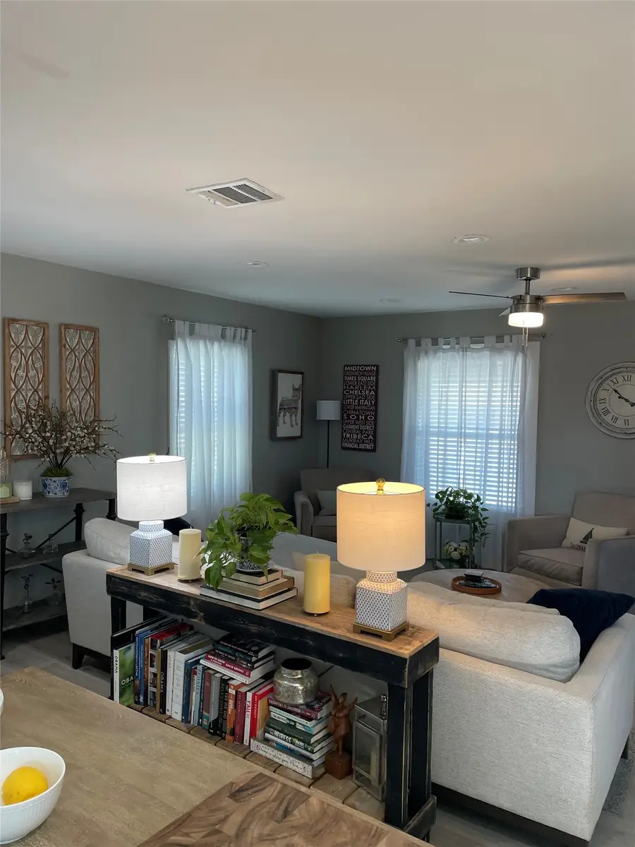 1213 S 31st Street, Beverly Hills, TX 76711 - #2