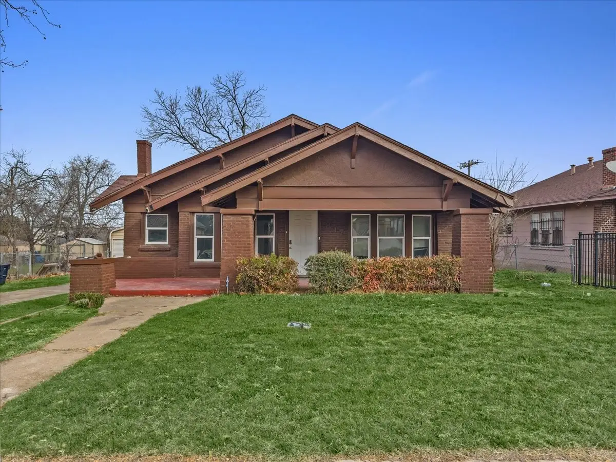 817 Marion Avenue, Fort Worth, TX 76104 - #1