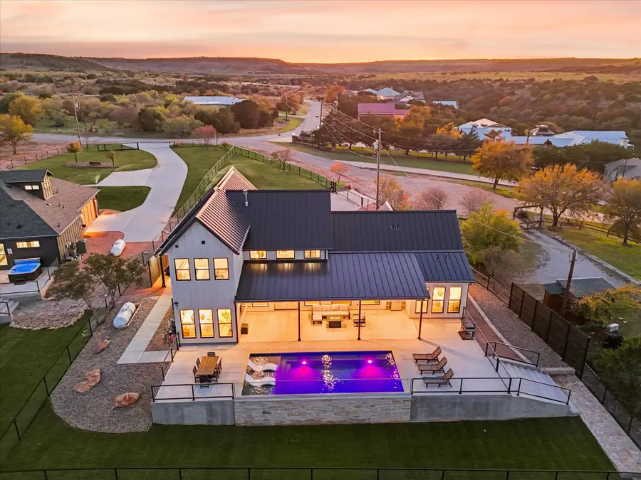 1100 Creekview Cove, Strawn, TX 76475 - #2