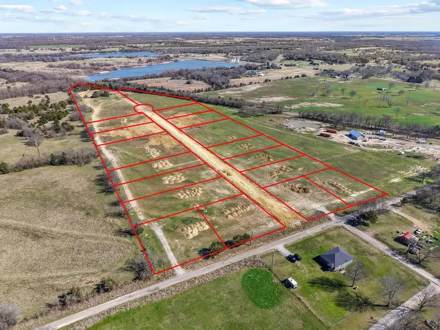 497 Greenville Street, Wolfe City, TX 75496 - #3