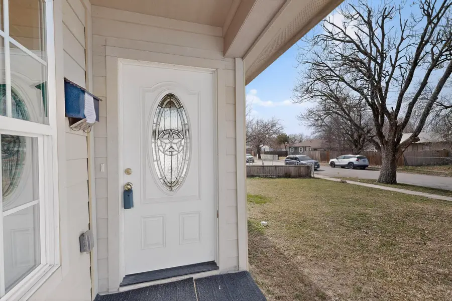 818 19th Street, Grand Prairie, TX 75050 - #3