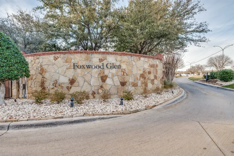 4500 Fox River Trail, Arlington, TX 76017 - #2
