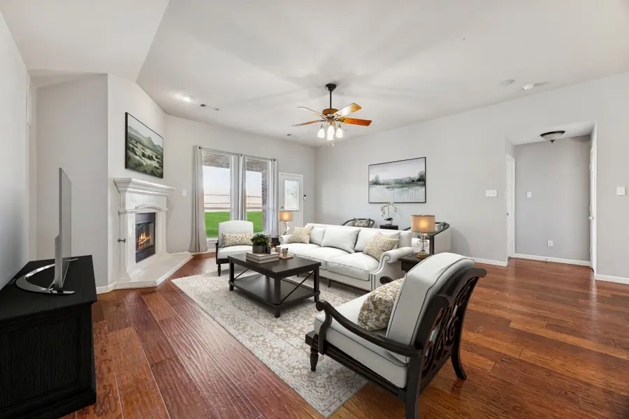 3156 Guadaloupe, Grand Prairie, TX 75054 - #2