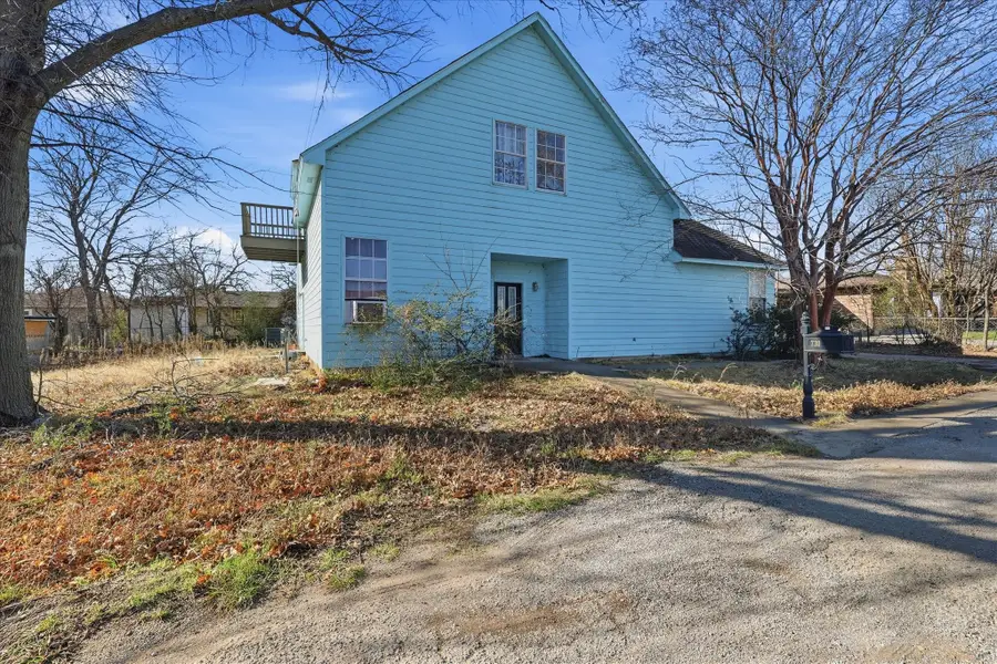 730 Summers Lane, Lake Dallas, TX 75065 - #2
