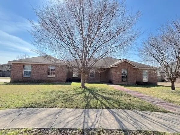 107 Cascade Court, Red Oak, TX 75154
