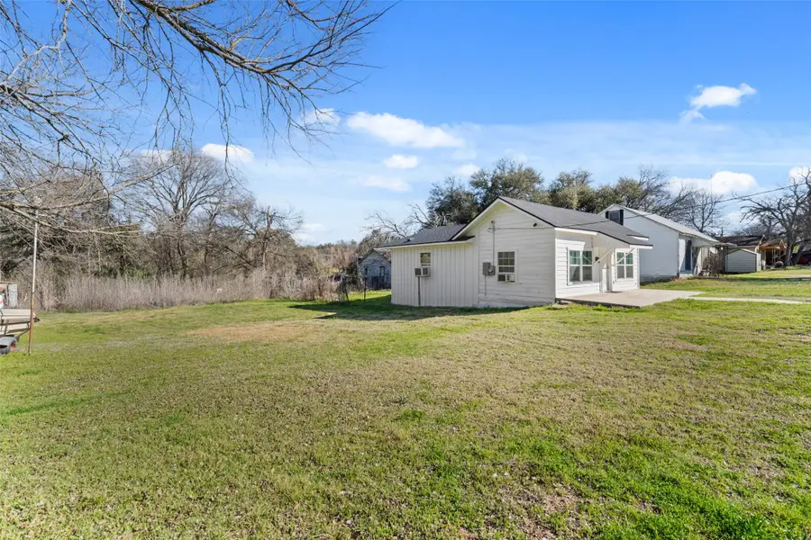 309 Louise Street, Marlin, TX 76661 - #2