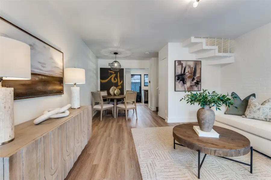 3609 Hawthorne Avenue, Dallas, TX 75219 - #2