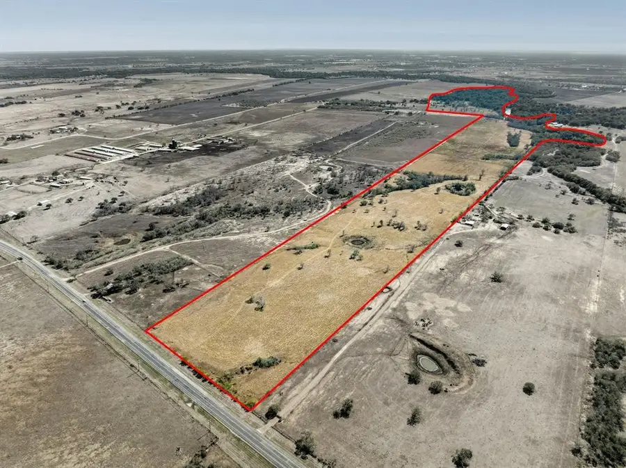 5201 Us Highway 90a W, Gonzales, TX 78629 - #3